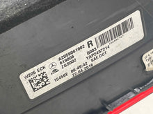 Load image into Gallery viewer, TAIL LIGHT LAMP ASSEMBLY C250 C300 C350 C43 C63 15 16 17 Right - NW525583
