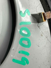 Load image into Gallery viewer, TAIL LIGHT LAMP ASSEMBLY Volkswagen Beetle 06 07 08 09 10 Right - NW463607
