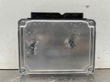 Load image into Gallery viewer, ECU ECM COMPUTER Volkswagen Beetle 2009 09 2010 10 2.5L Auto - NW463328
