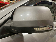 Load image into Gallery viewer, SIDE VIEW DOOR MIRROR Grand Cherokee 14 15 16 17 18 19 20 Left - NW463801
