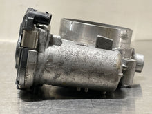Load image into Gallery viewer, THROTTLE BODY Charger Challenger Avenegr 2011 11 3.6L - NW464073
