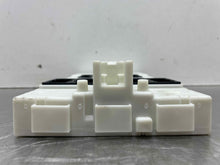 Load image into Gallery viewer, BODY CONTROL MODULE BCM COMPUTER I3 I8 Clubman Cooper Countryman 14-20 - NW525267
