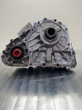Load image into Gallery viewer, TRANSFER CASE Q50 Q60 2014 14 2015 15 2016 16 2017 17 2018 18 - NW342561
