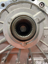 Load image into Gallery viewer, TRANSFER CASE Q50 Q60 2014 14 2015 15 2016 16 2017 17 2018 18 - NW342561
