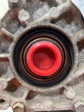 Load image into Gallery viewer, TRANSFER CASE Q50 Q60 2014 14 2015 15 2016 16 2017 17 2018 18 - NW342561
