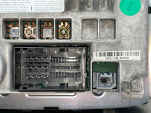 Load image into Gallery viewer, Radio  FIAT 500 2016 - NW464349
