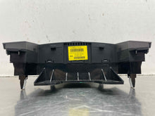 Load image into Gallery viewer, Temperature Controls Hyundai Santa Fe 2017 - NW525883
