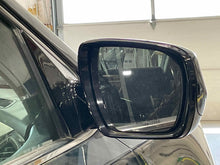Load image into Gallery viewer, Side View Door Mirror Hyundai Santa Fe 2017 - NW525746
