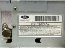 Load image into Gallery viewer, Radio  LINCOLN CONTINENTAL 2001 - NW135186
