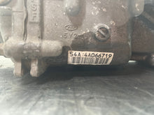 Load image into Gallery viewer, Carrier Assembly Honda HR-V 2016 - NW464494
