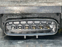 Load image into Gallery viewer, THROTTLE BODY Camry Highlander Rav 4 Avalon 05 06 - 10 - NW526415
