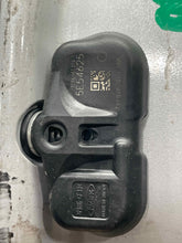 Load image into Gallery viewer, WHEEL RIM Highlander 11-13 17x7-1/2 ALLOY 17x7-1/2, 5 lug, 4-1/2" - NW526448

