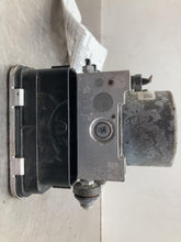 Load image into Gallery viewer, ABS Pump  ASCENT 2019 - NW526112
