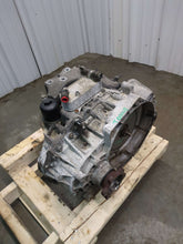 Load image into Gallery viewer, Transmission Volkswagen Golf 2015 - NW526425
