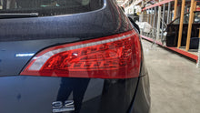 Load image into Gallery viewer, TAIL LIGHT LAMP ASSEMBLY Audi Q5 09 10 11 12 Right - NW354000
