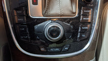 Load image into Gallery viewer, RADIO CONTROLS Audi A5 Q5 SQ5 09 10 11 12 13 14 15 16 - NW353988

