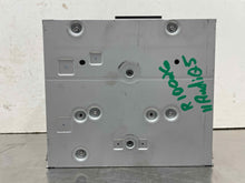 Load image into Gallery viewer, RADIO RECEIVER A4 A5 A6 Q3 Q5 Q7 RS5 S5 S6 Touareg 2009-2017 - NW353989
