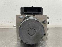 Load image into Gallery viewer, ABS Pump Jeep Cherokee 2016 - NW526474
