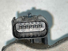 Load image into Gallery viewer, THROTTLE BODY Cherokee Compass Renegade 200 14 15 16 17 18 - NW526848
