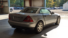 Load image into Gallery viewer, CARRIER ASSEMBLY Mercedes SLK230 1997 97 98 99 00 - 03 - NW354090
