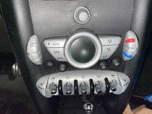 Load image into Gallery viewer, TEMPERATURE CONTROLS Mini Clubman Cooper Mini 1 07 08 09 - NW489851
