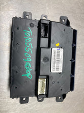 Load image into Gallery viewer, TEMPERATURE CONTROLS Mini Clubman Cooper Mini 1 07 08 09 - NW489851
