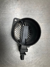Load image into Gallery viewer, Mass Air Flow Sensor Meter MAF Clubman Cooper Mini 1 07-12 - NW489685
