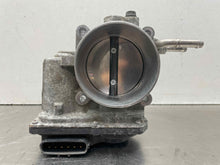 Load image into Gallery viewer, THROTTLE BODY Toyota Highlander Camry Scion TC Rav 4 Sienna Venza 2009 09 10 11 - NW490439
