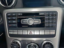 Load image into Gallery viewer, Radio  MERCEDES SLK 2014 - NW526778
