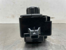 Load image into Gallery viewer, REAR TEMPERATURE CONTROLS Titan Titan XD 16 17 18 19 20 21 22 - NW527125

