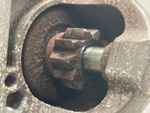 Load image into Gallery viewer, [INVENTORYCAR_YEAR_MAKE_MODEL] STARTER MOTOR - NW490427
