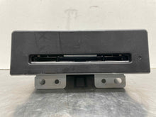 Load image into Gallery viewer, Radio Chevrolet Tahoe 2015 - NW490364
