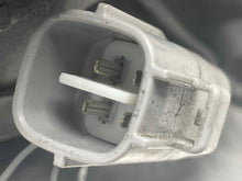 Load image into Gallery viewer, HEADLIGHT LAMP ASSEMBLY Lexus RX300 00 01 02 03 Left - NW527784

