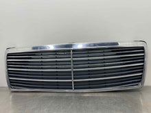 Load image into Gallery viewer, GRILL Mercedes S320 S500 S420 1995 95 1996 96 - 98 99 - NW354645
