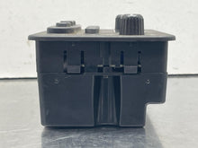 Load image into Gallery viewer, REAR AUDIO CONTROL Escalade Escalade ESV Escalade EXT Avalanche 03-07 - NW491232
