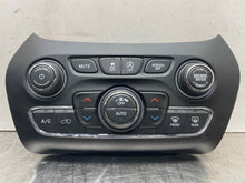 Load image into Gallery viewer, Temperature Controls Jeep Cherokee 2019 - NW491152
