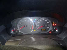 Load image into Gallery viewer, Speedometer Cluster Cadillac CTS 2006 - NW158548
