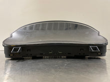 Load image into Gallery viewer, Speedometer Cluster Cadillac CTS 2006 - NW158548
