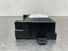 Load image into Gallery viewer, FUEL PUMP CONTROL MODULE COMPUTER B250 C250 C300 C350 C63 E250D 11-15 - NW491489
