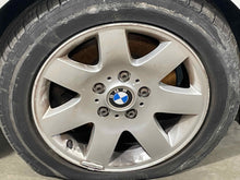 Load image into Gallery viewer, WHEEL BMW 320i 323i 325i 330i 99 00 01 02 03 04 05 06 - NW527974
