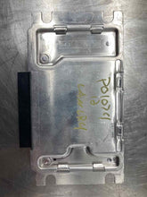 Load image into Gallery viewer, TRANSFER CASE CONTROL MODULE COMPUTER LR4 Range Rover Rover Sport 10-13 - NW355428
