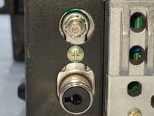 Load image into Gallery viewer, Radio  MERCEDES C-CLASS 2003 - NW138502
