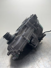 Load image into Gallery viewer, TRANSFER CASE BMW X3 X4 X5 X6 12 13 14 15 16 - NW528621
