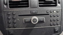 Load image into Gallery viewer, RADIO C250 C300 C350 C63 CLS550 CLS63 E300 E320 E350 E550 E63 R320 09-11 - NW355825
