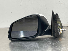 Load image into Gallery viewer, SIDE VIEW DOOR MIRROR 320i 328D 328i 330i 335i Active 3 13-18 Left - NW492325
