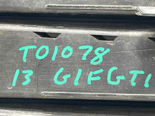 Load image into Gallery viewer, Grille Volkswagen Golf 2013 - NW492456
