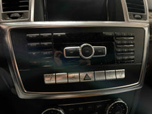 Load image into Gallery viewer, RADIO Gl350 Gl450 Gl550 GL63 AMG ML350 ML450 ML550 ML63 2013 - NW492578
