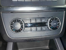 Load image into Gallery viewer, Temperature Controls  MERCEDES GL-CLASS 2013 - NW492465
