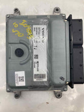 Load image into Gallery viewer, ECU ECM COMPUTER Volvo C70 S80 V70 XC60 XC70 2010 10 - NW63162
