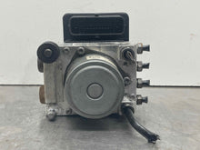 Load image into Gallery viewer, ABS Pump  SIERRA 1500 PICKUP 2017 - NW492220
